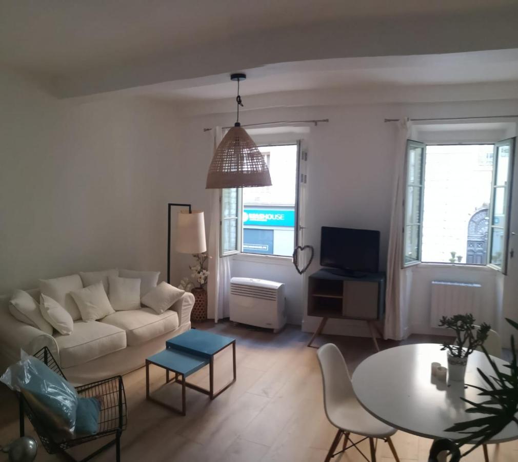 Joli Appartement Nicois En Bord De Mer Νίκαια Εξωτερικό φωτογραφία